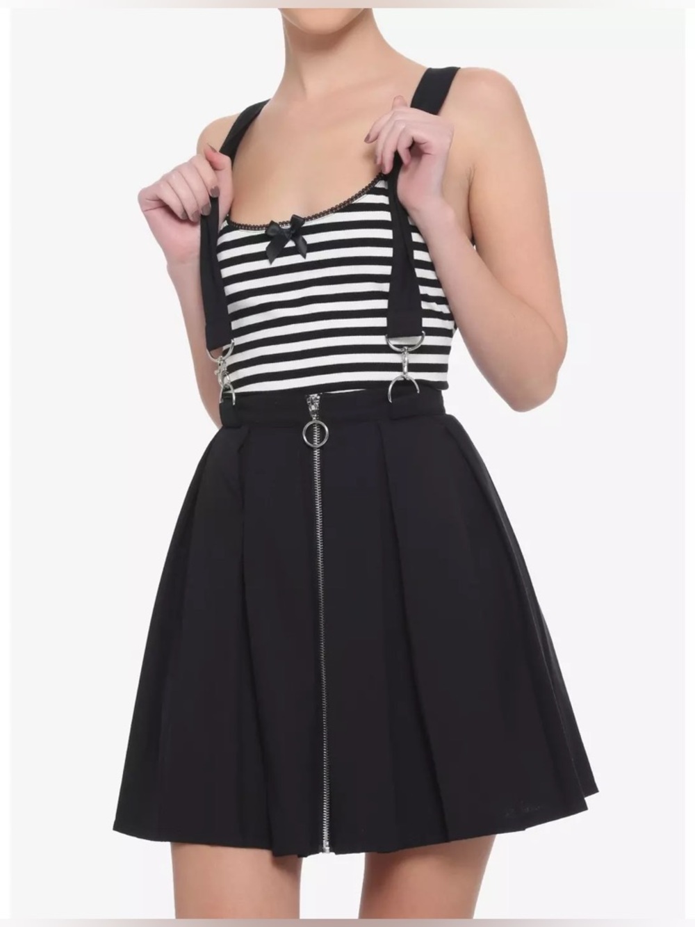 Hot Topic O Ring Suspender Skirt with Zipper